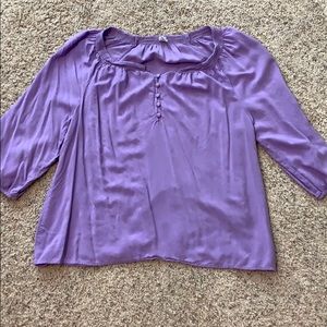 Old navy quarter sleeve light purple top.